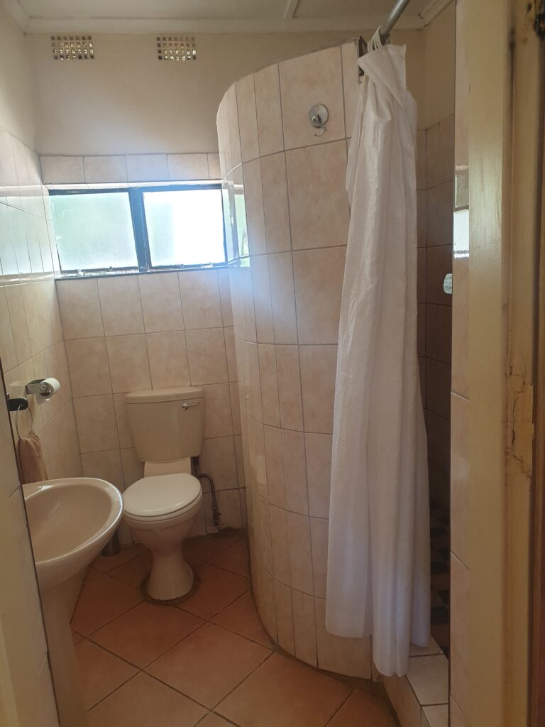 Bathroom Double Type 1